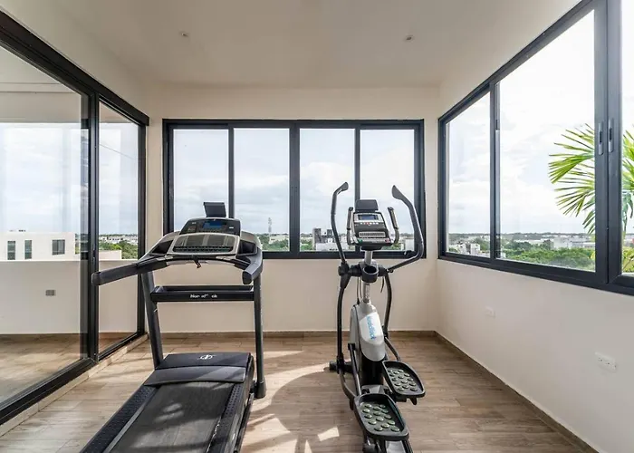 1 Bedroom Oasis With Incredible Rooftop Pool And Views Holiday home *